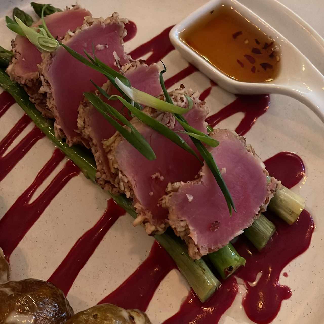 ATÚN CON COSTRA DE ALMENDRAS