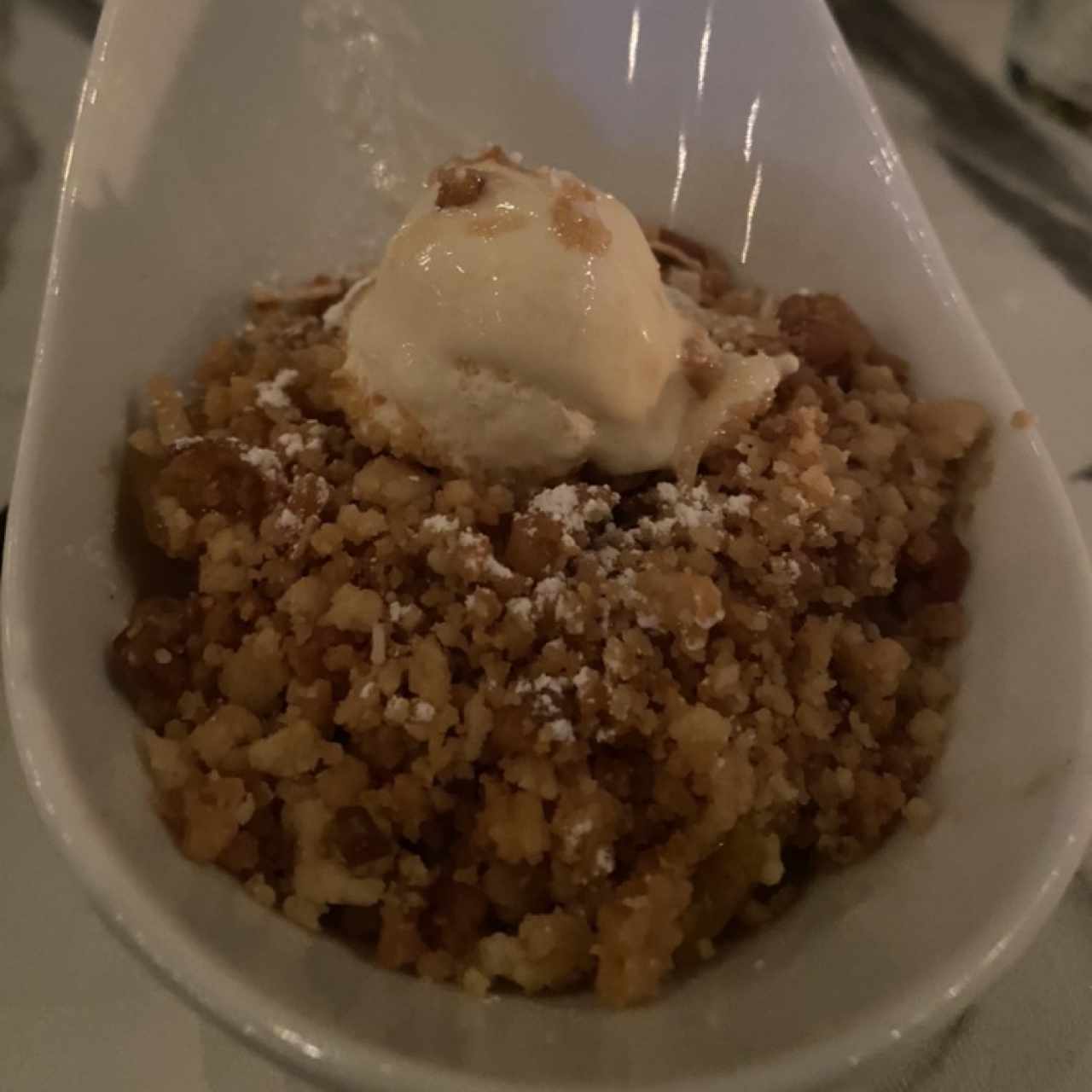 CRUMBLE DE PIÑA CON CANELA