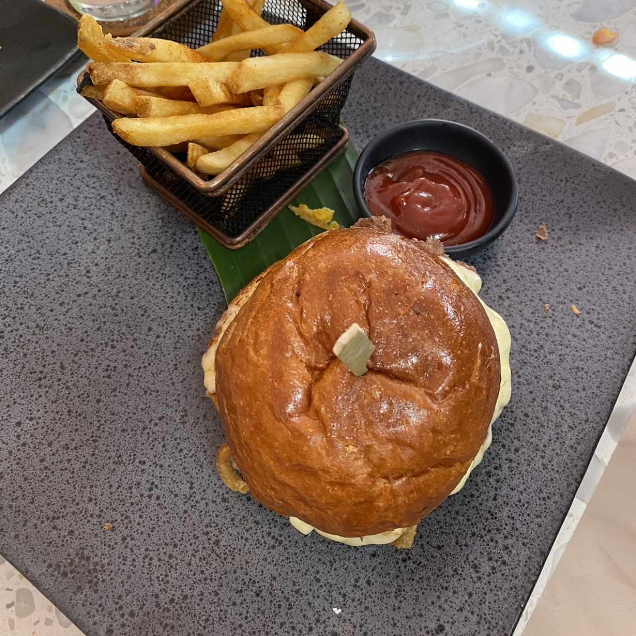 Hamburguesa con papas