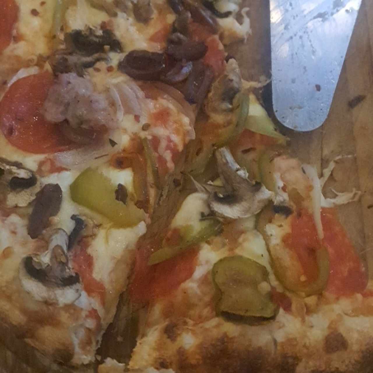 Pizzas Rojas - Combinación