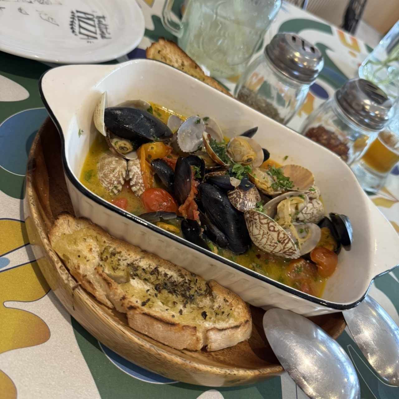 Impepata Di Cozze e Vongole (Souté) (Nuevo)