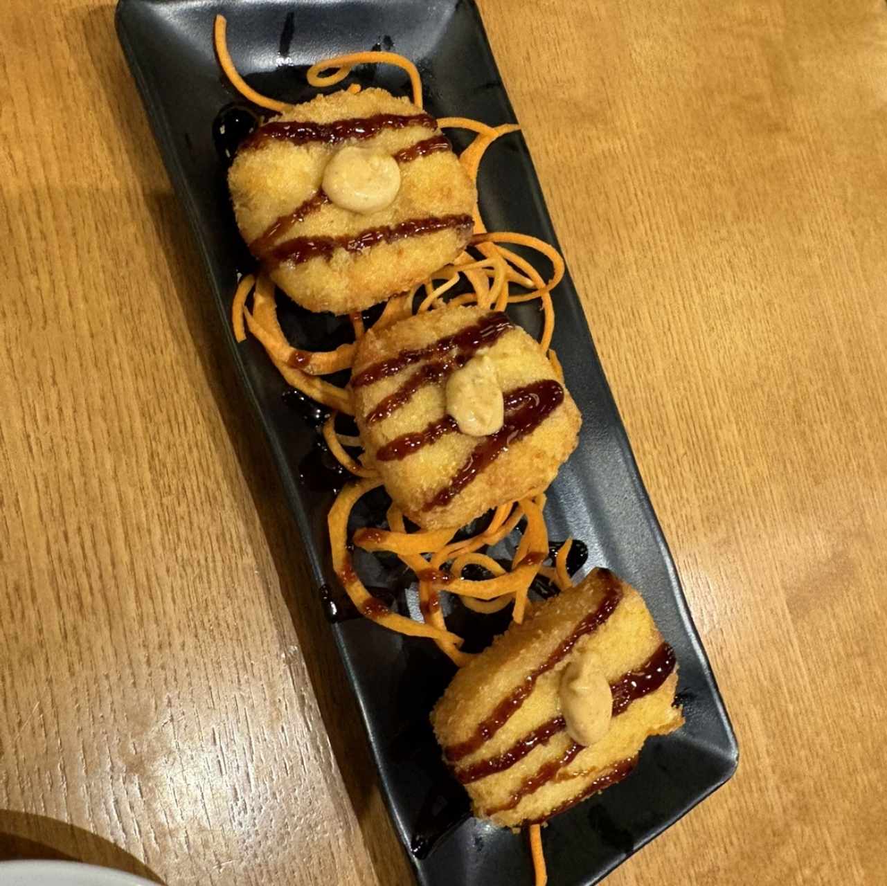Salmón & Cheese Korokke