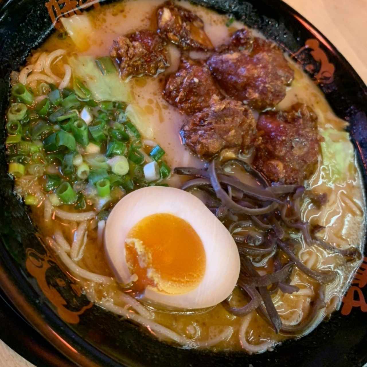 ramen de costilla de cerdo 