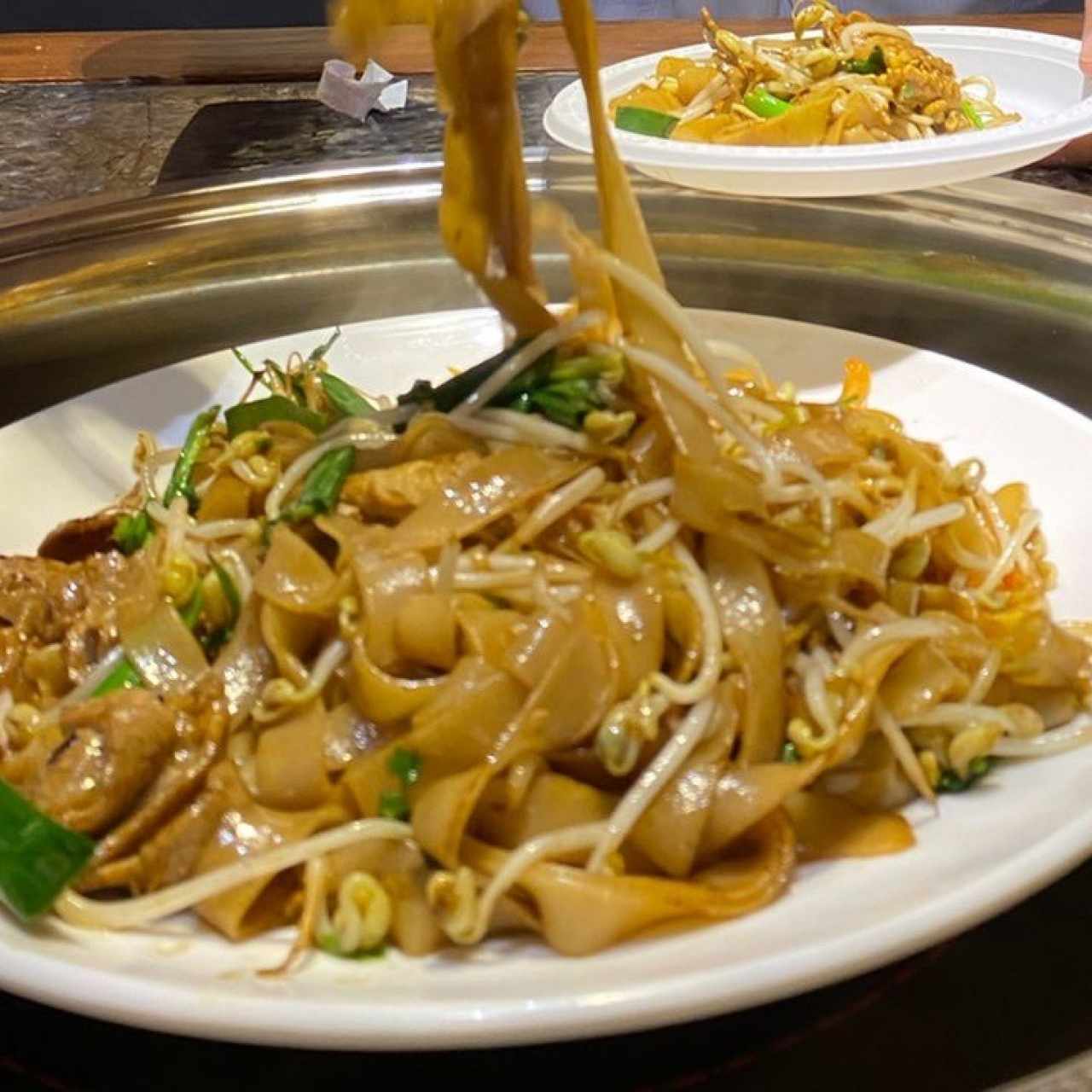 Fideo de Arroz Chino con Carne