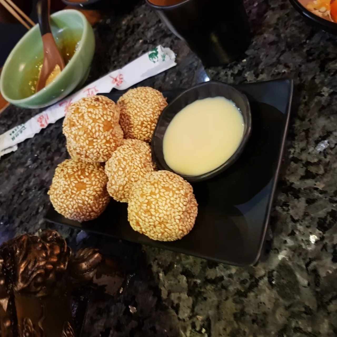 Bolita de Calabaza Frito con Queso