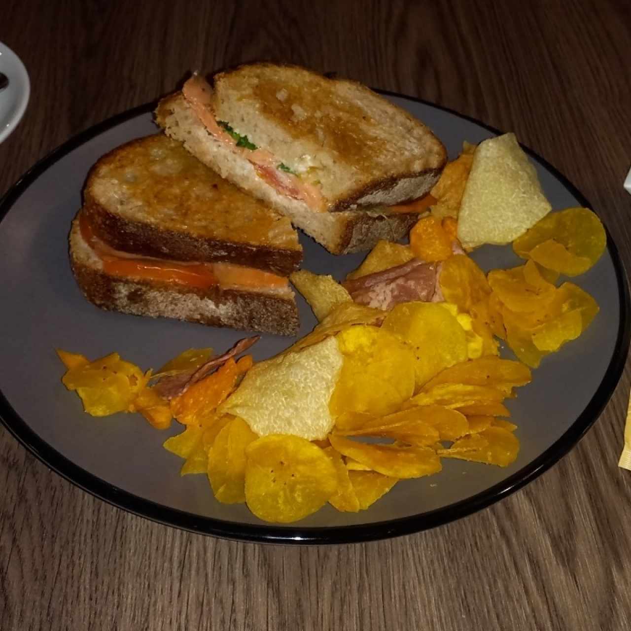 Sándwiches - Smoked Salmón Sándwich