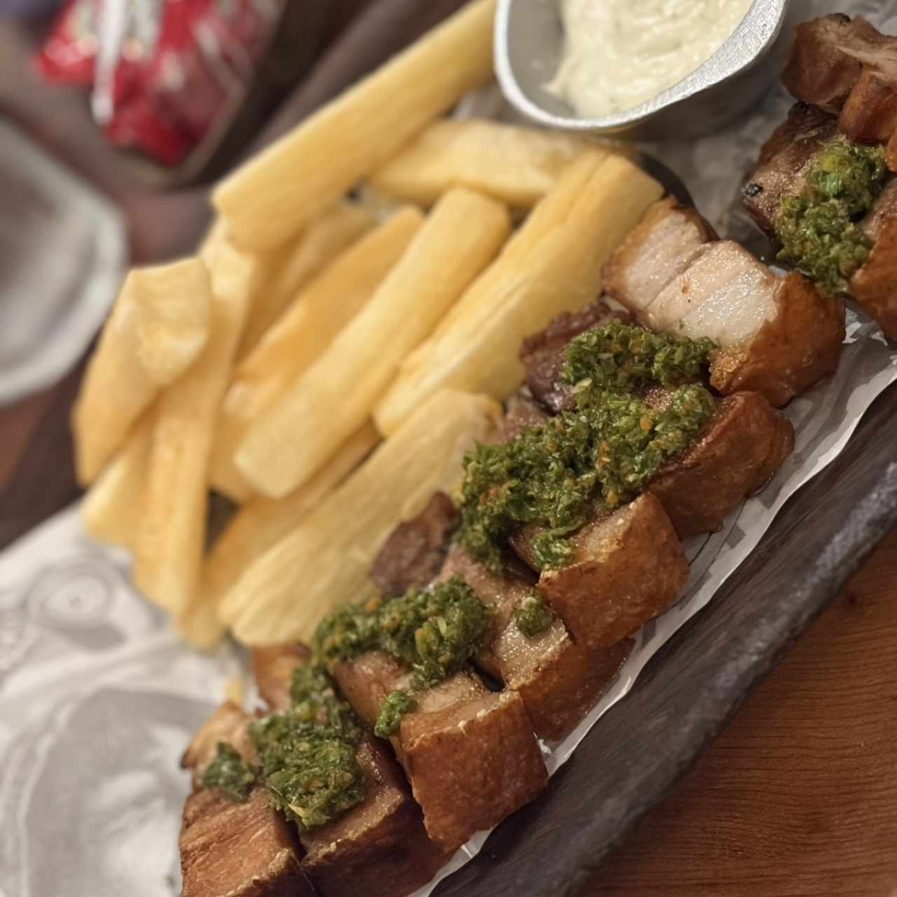 Pork Belly Al Grill con Chimichurri