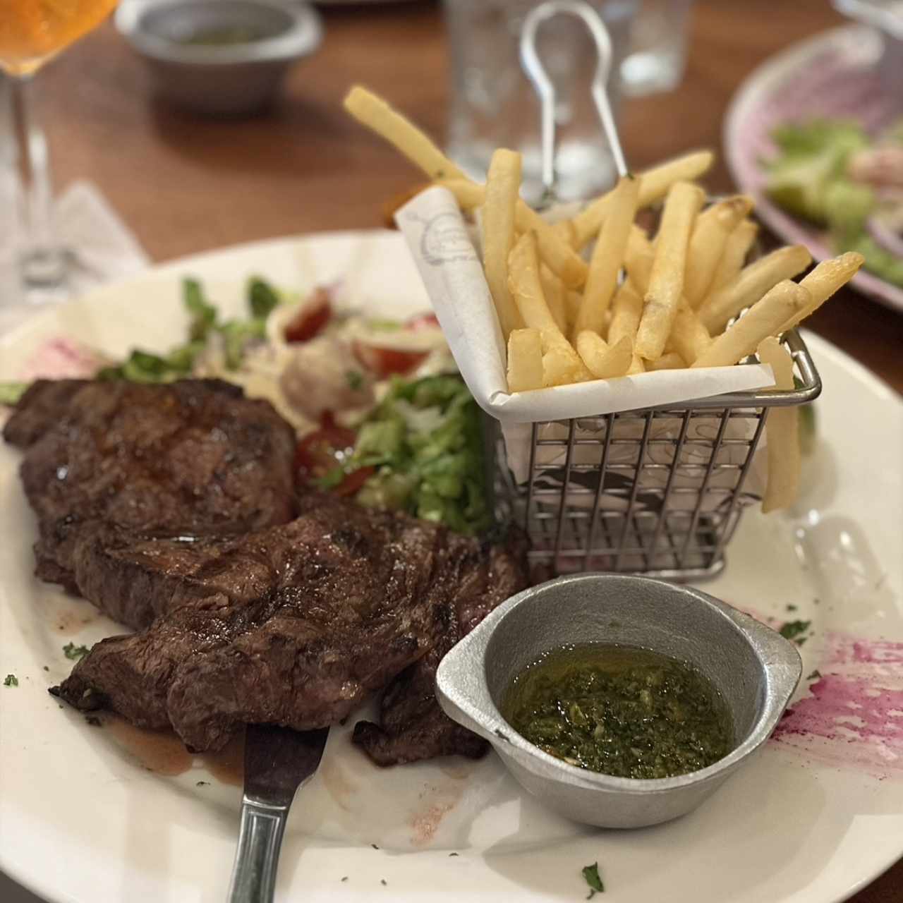 Rib Eye al Grill con Chimichurri