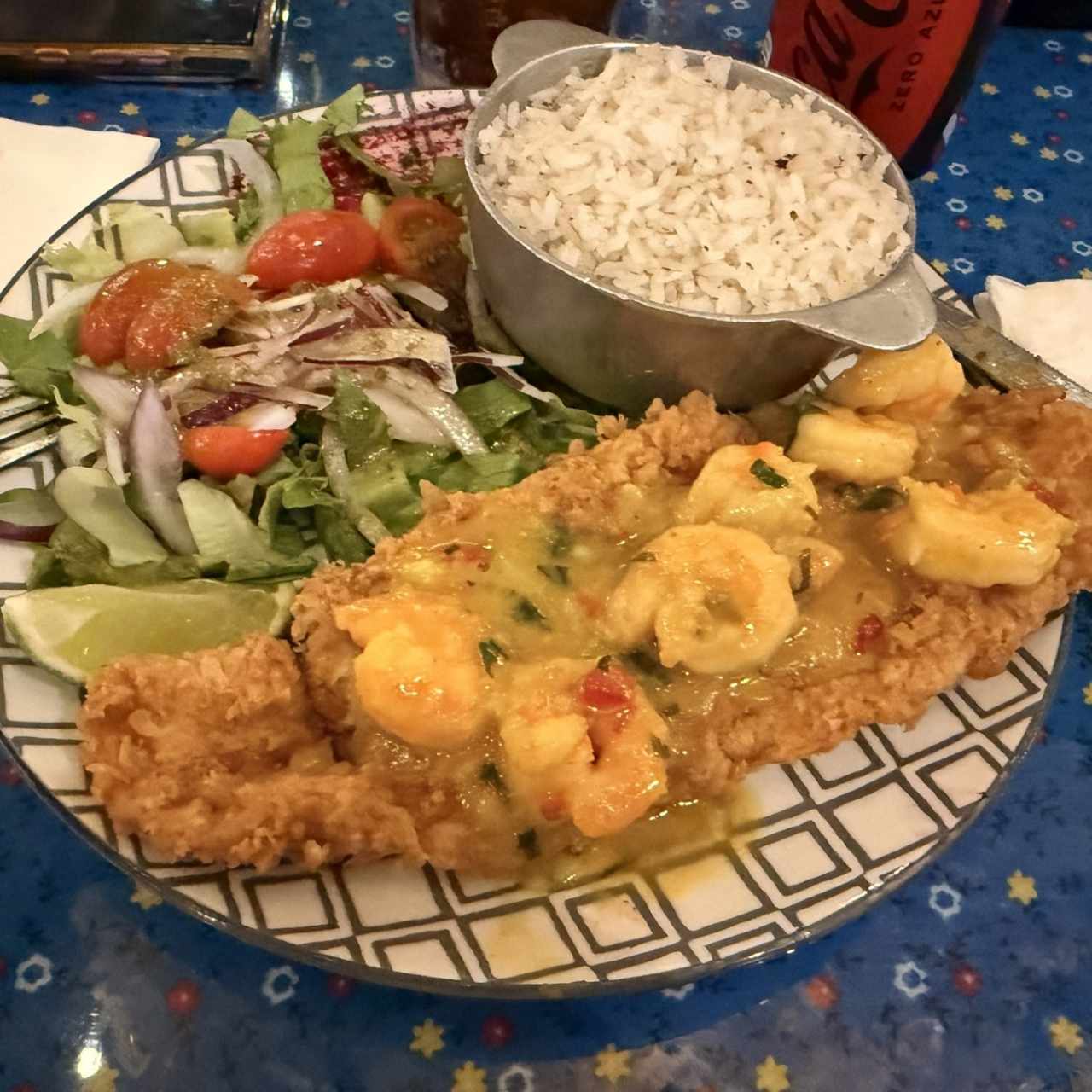 Filete de Pescado con Corona de Camarones