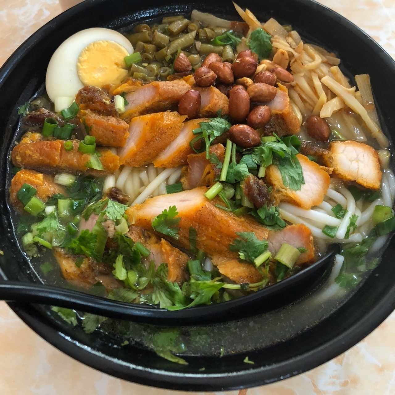 sopa de puerco asado