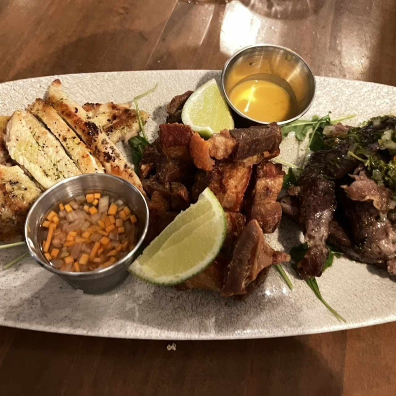 TRIO DE CARNES