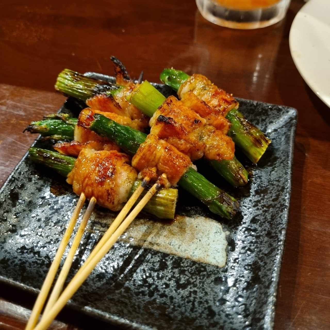 Espárragos con Tocino