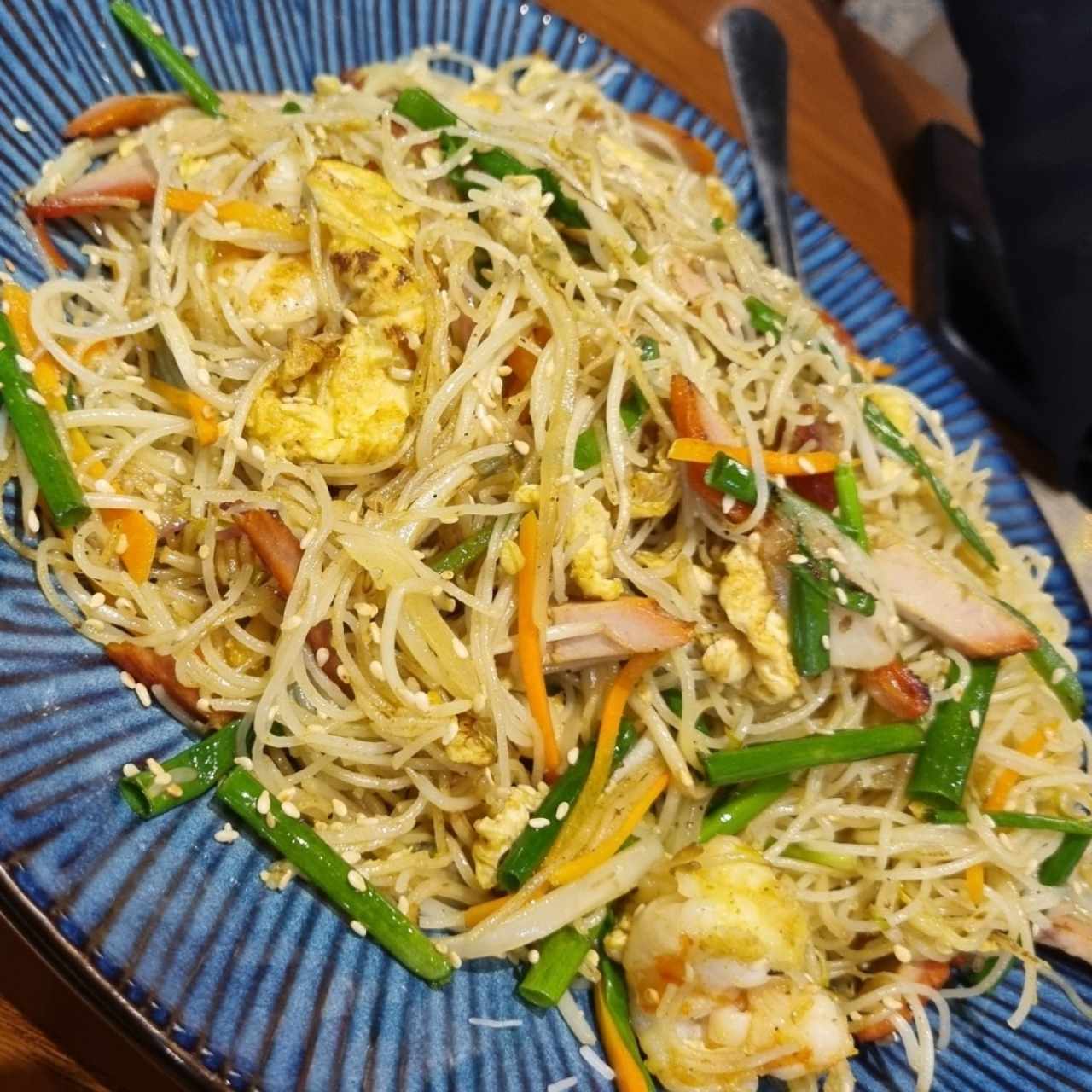 xangzhou style stik rice noodles