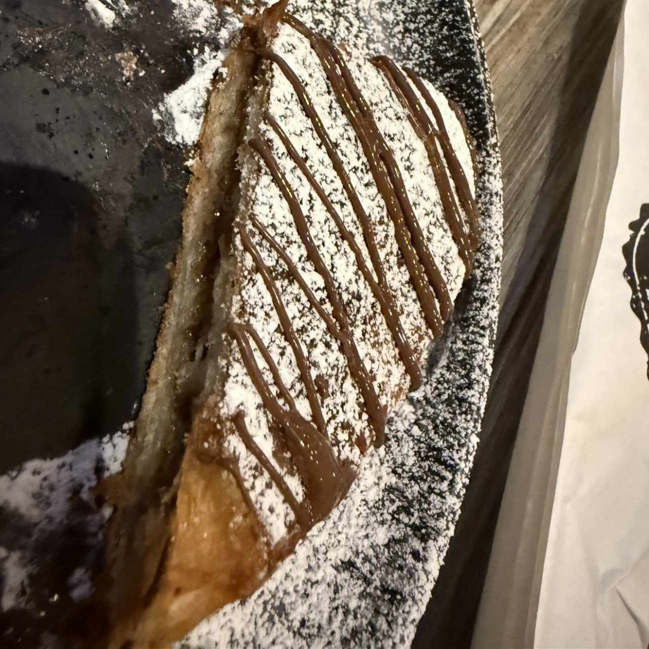 Croissant con chocolate 