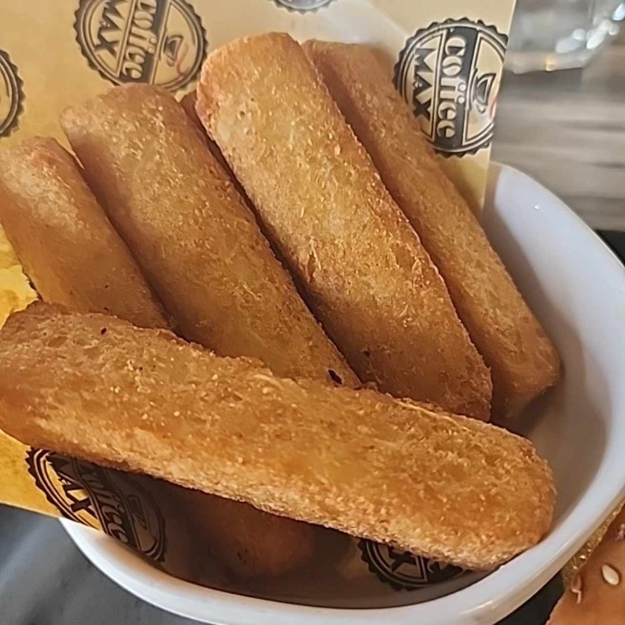 Acompañamientos - Yuca Frita
