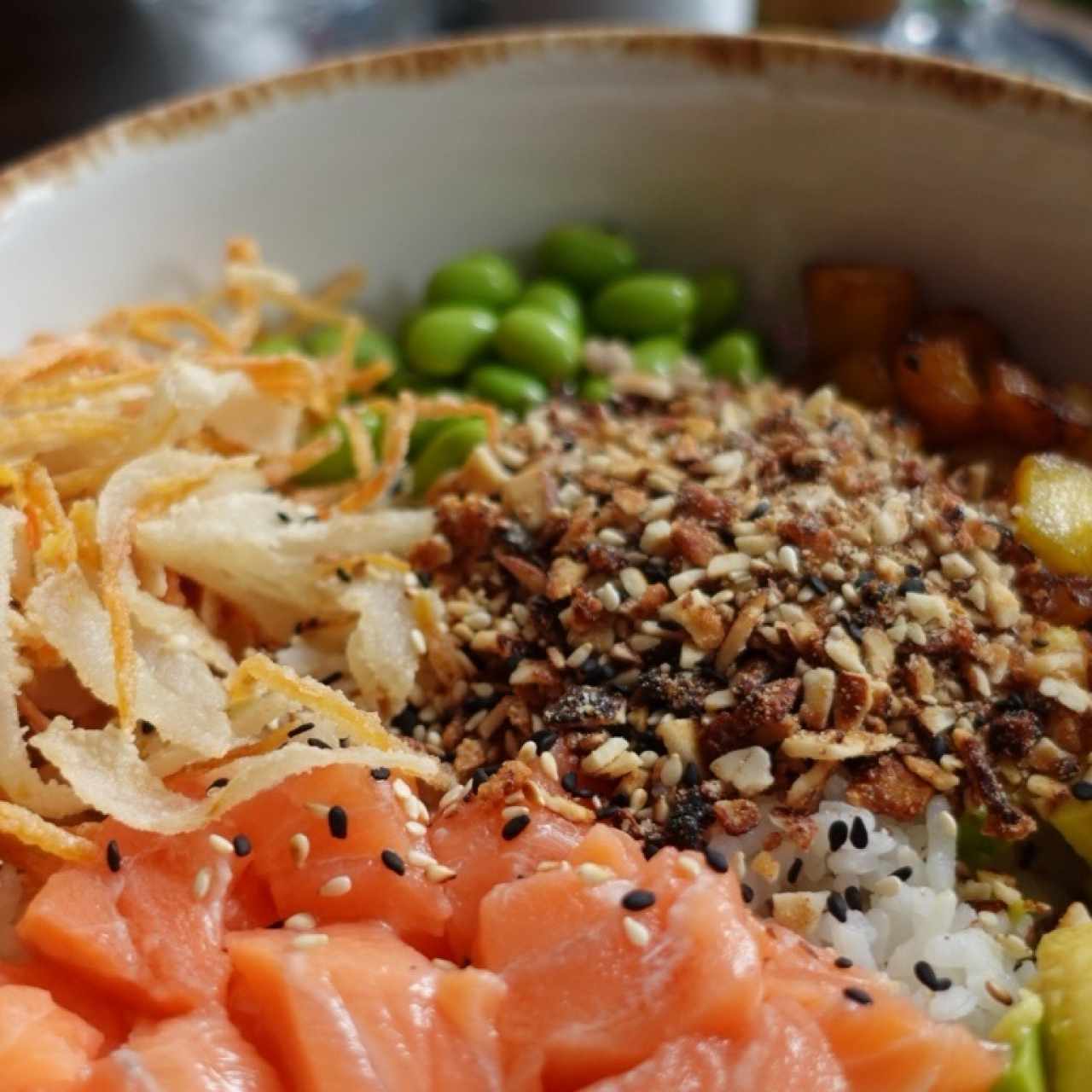 Pokes - Sunset Salmón Poke