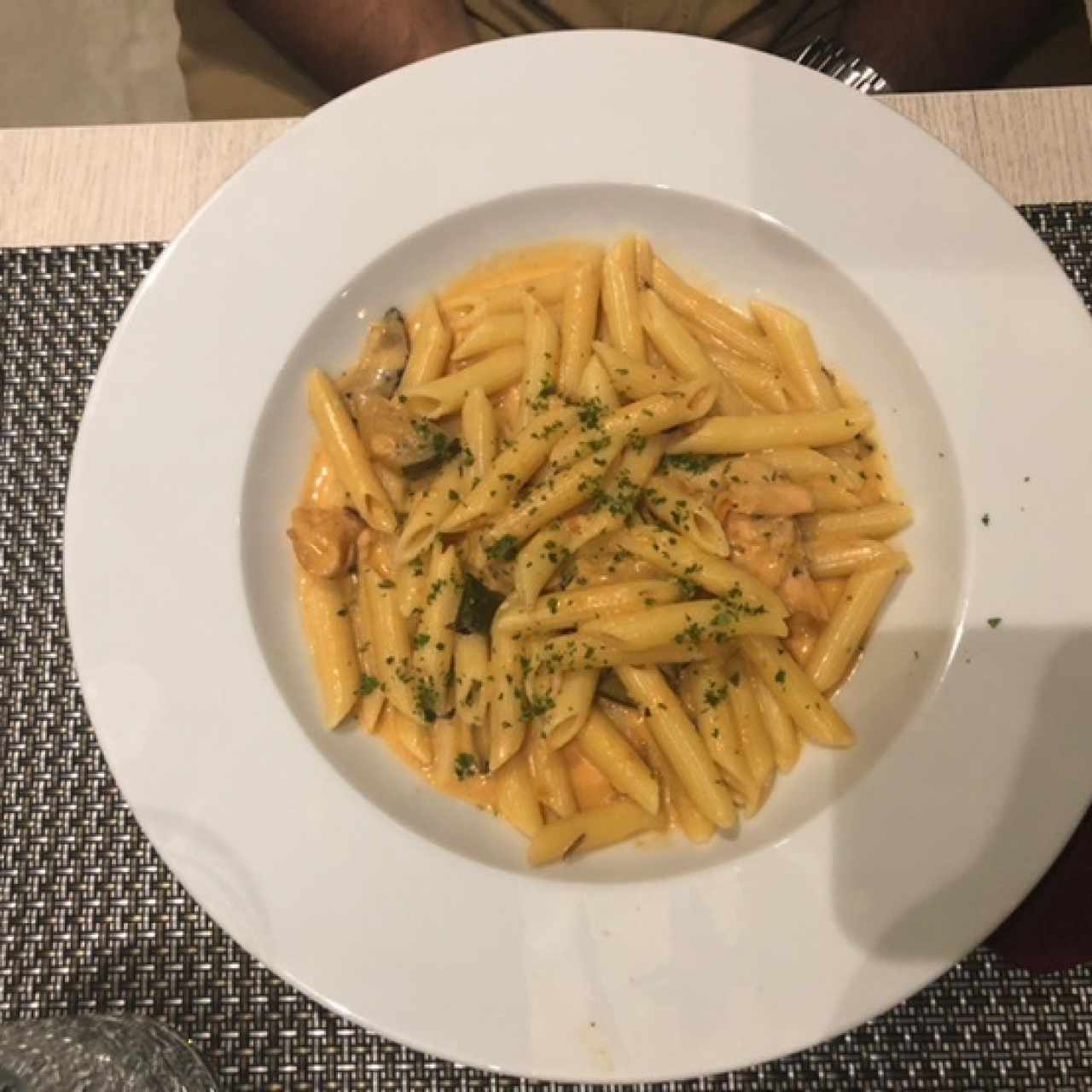 Penne con salmon