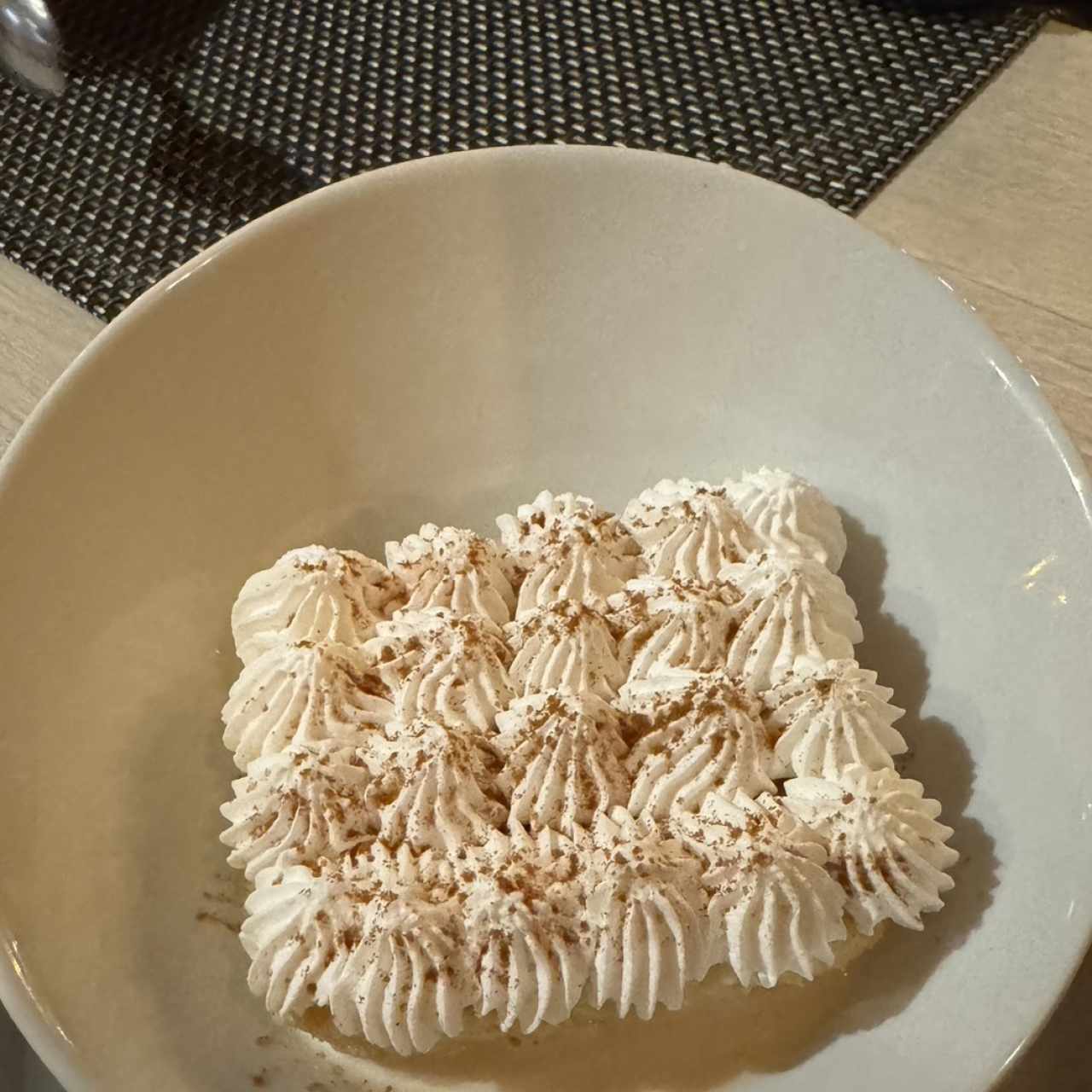 POSTRES - Tres Leches Baileys