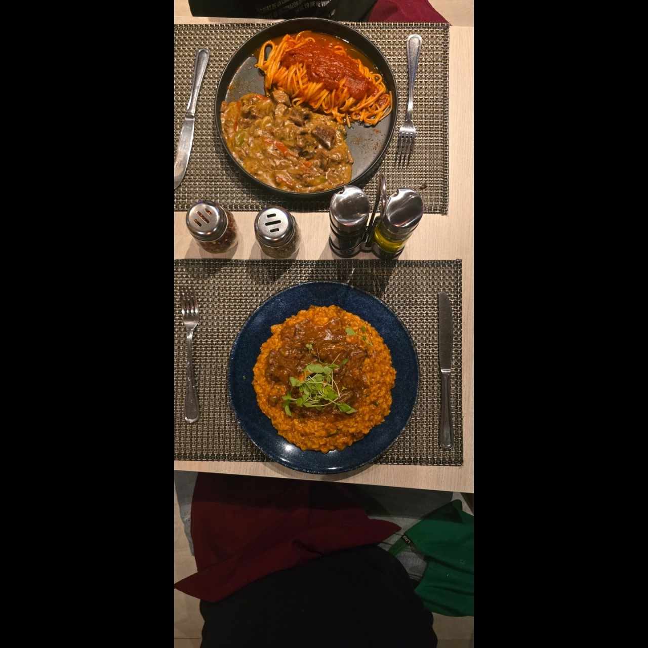 CARNES - Strogonoff de Carne y Risotto de Ossobucco