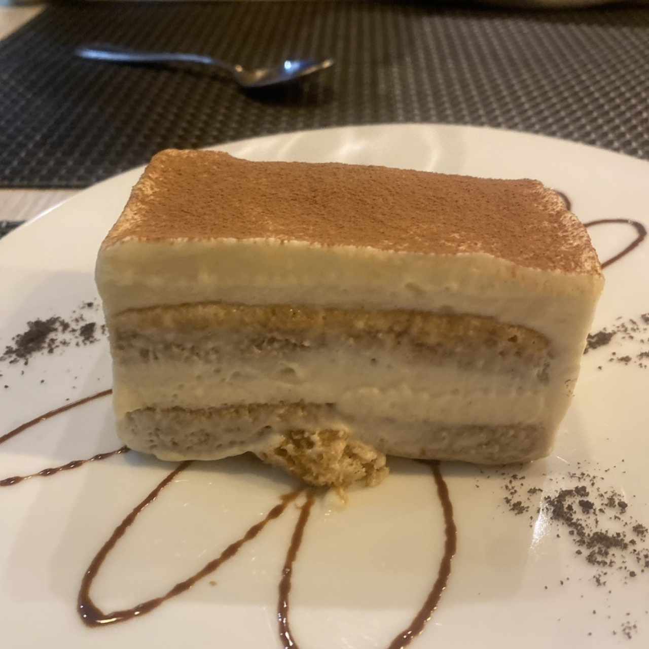 POSTRES - Tiramisú Tradicional