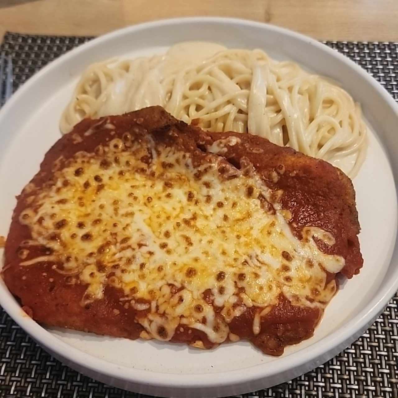 Milanesa de Pollo a la Parmesana