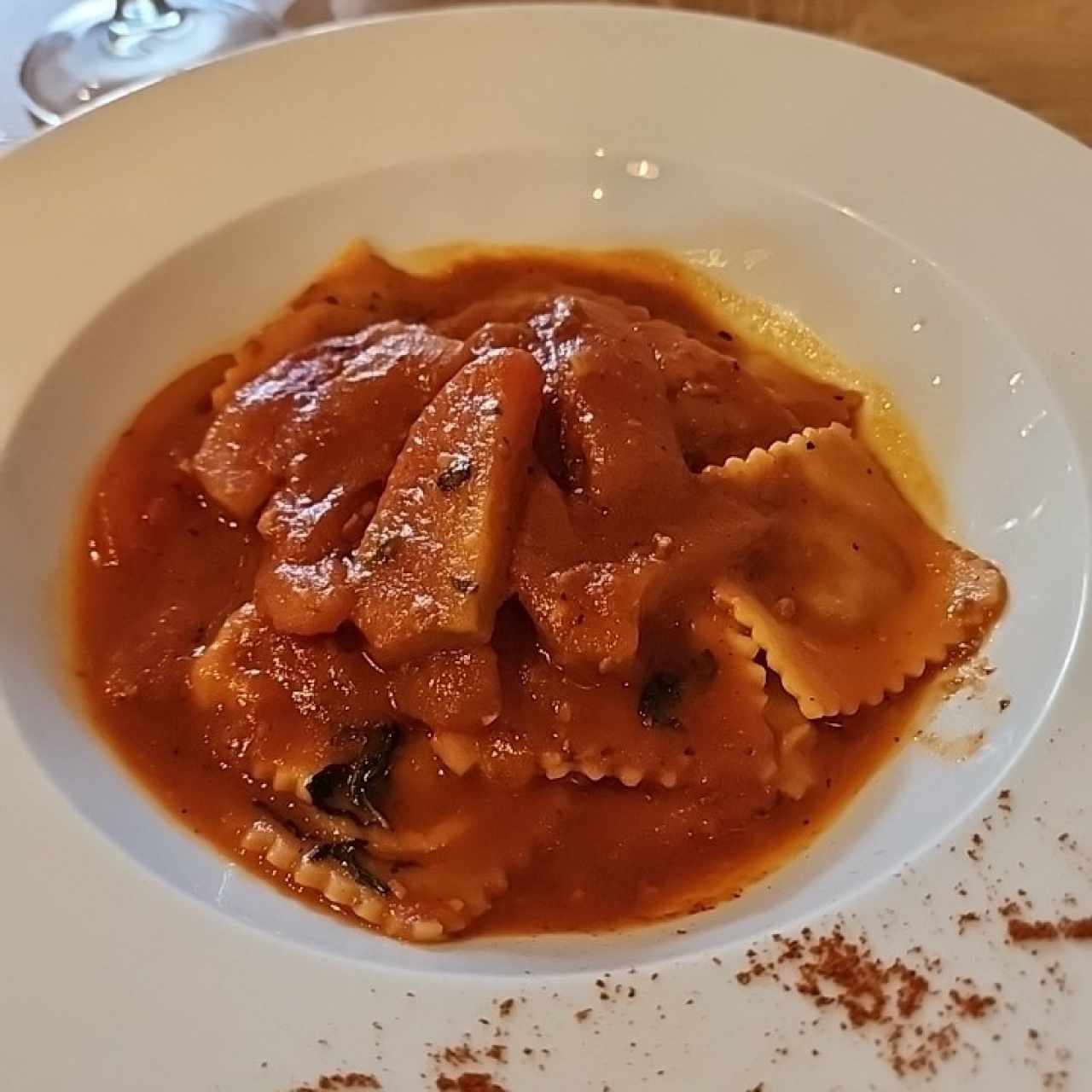 Raviolis de Carne Filete di Pomodoro