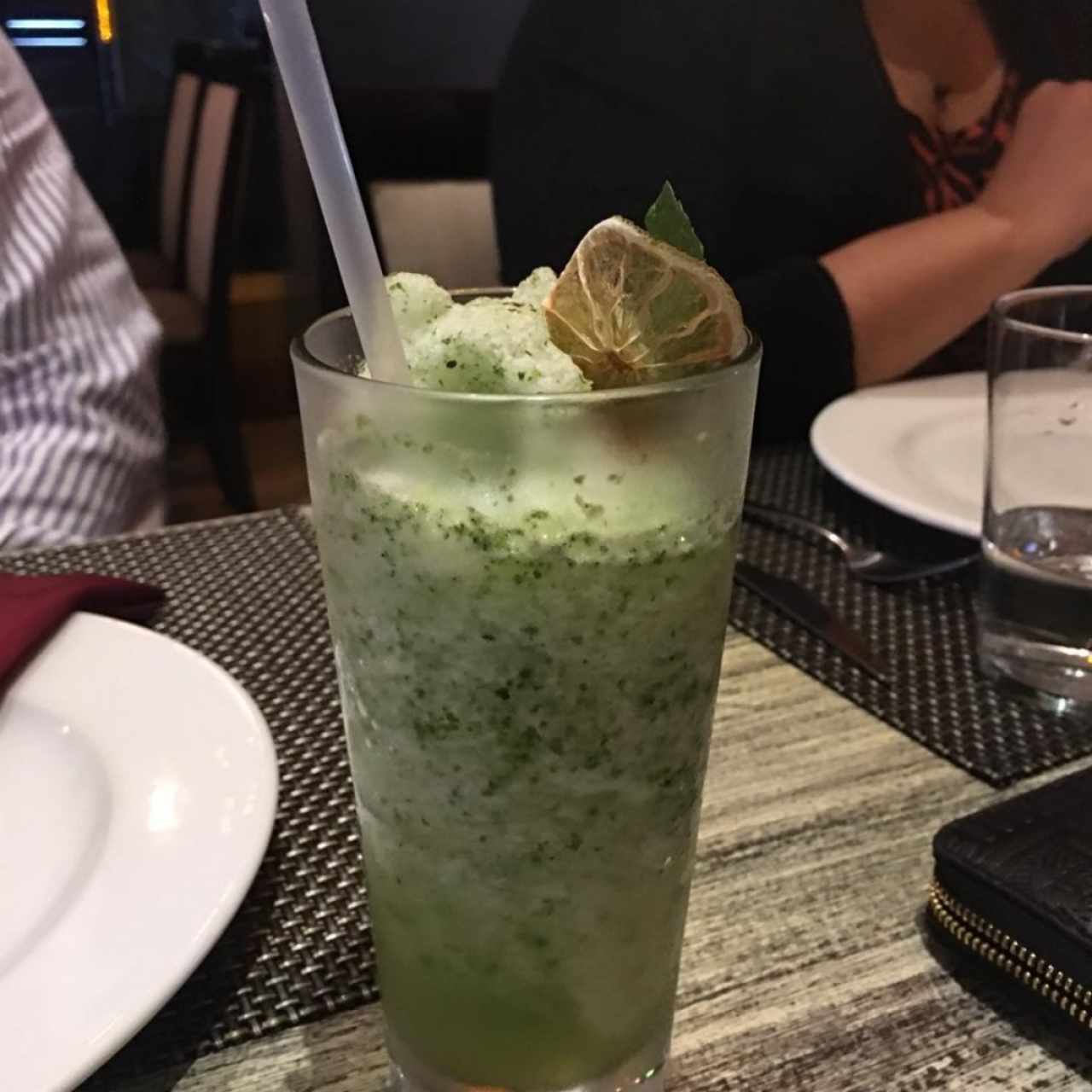 limonada de hierbabuena