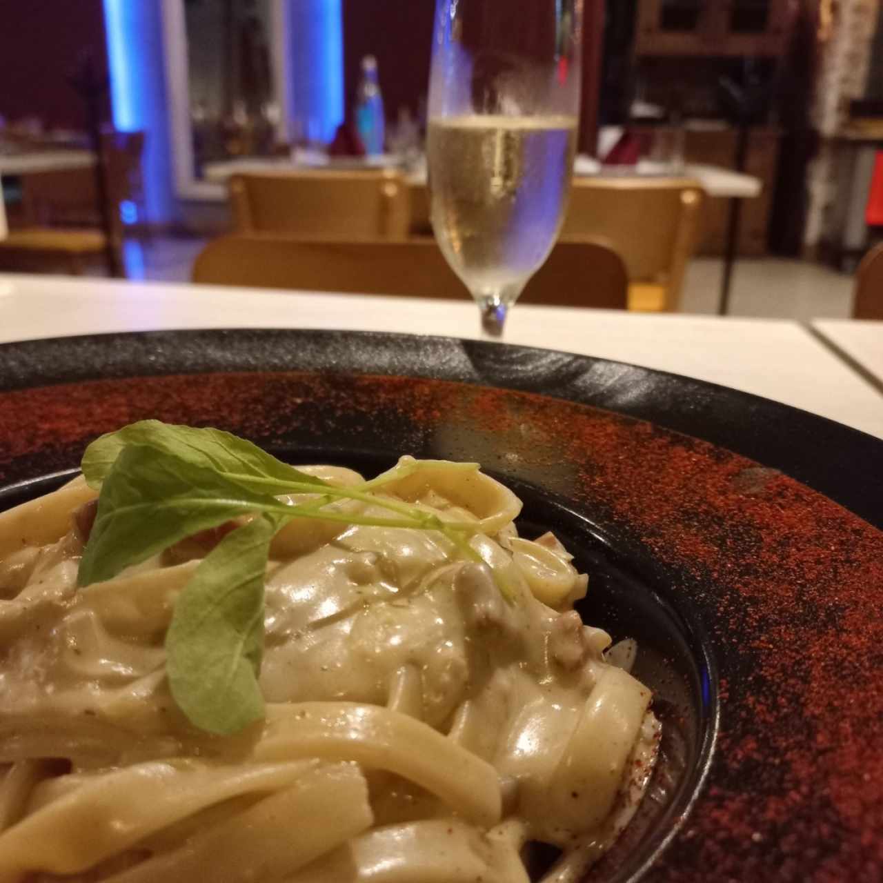 OPCIÓN 1 - Fetuccini Strega