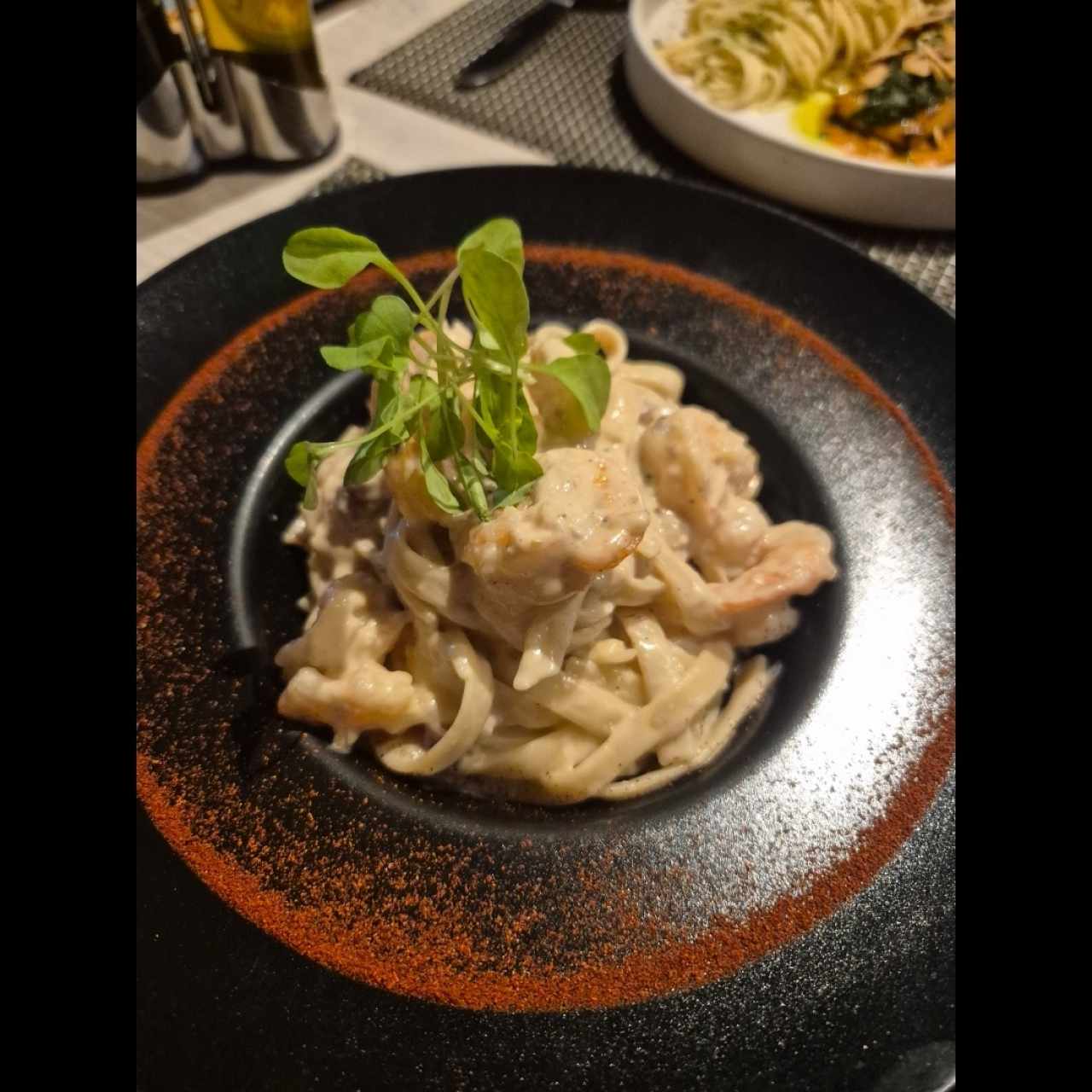 OPCIÓN 1 - Fetuccini Strega