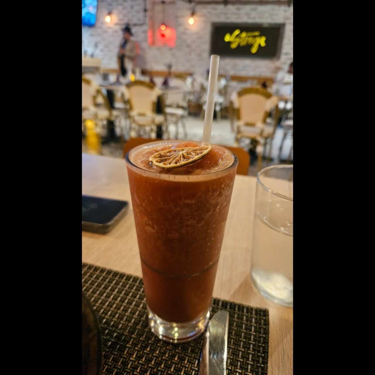 jugo frozen fresa
