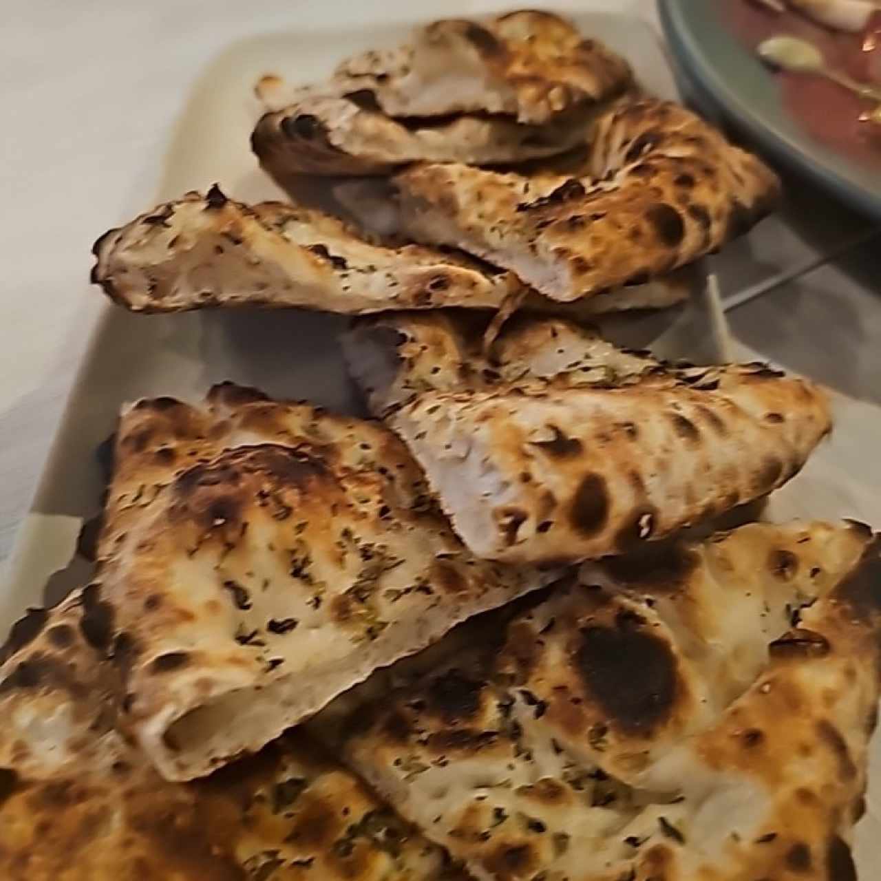 FOCACCIAS & BRUSCHETTAS - Focaccia Tradicional