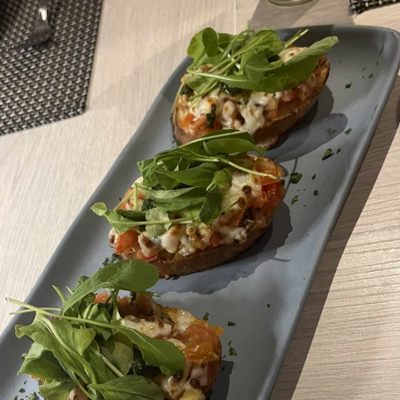 Bruschetta Pomodoro al Graten