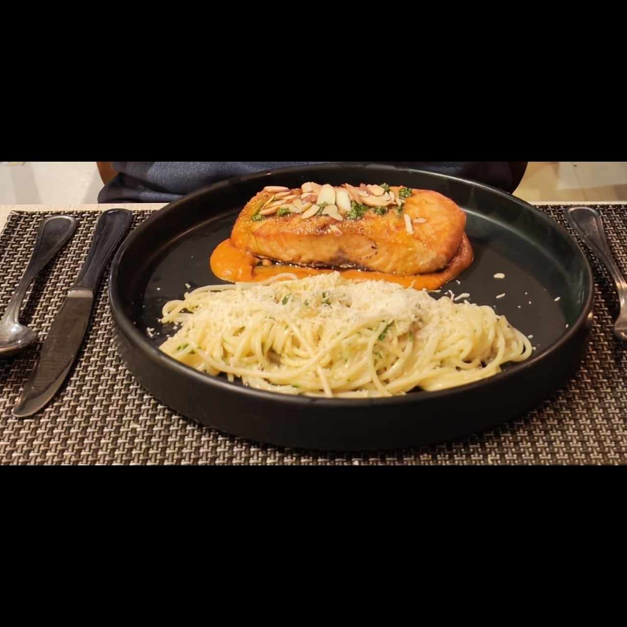 PESCADOS - Salmone alla Cilantro