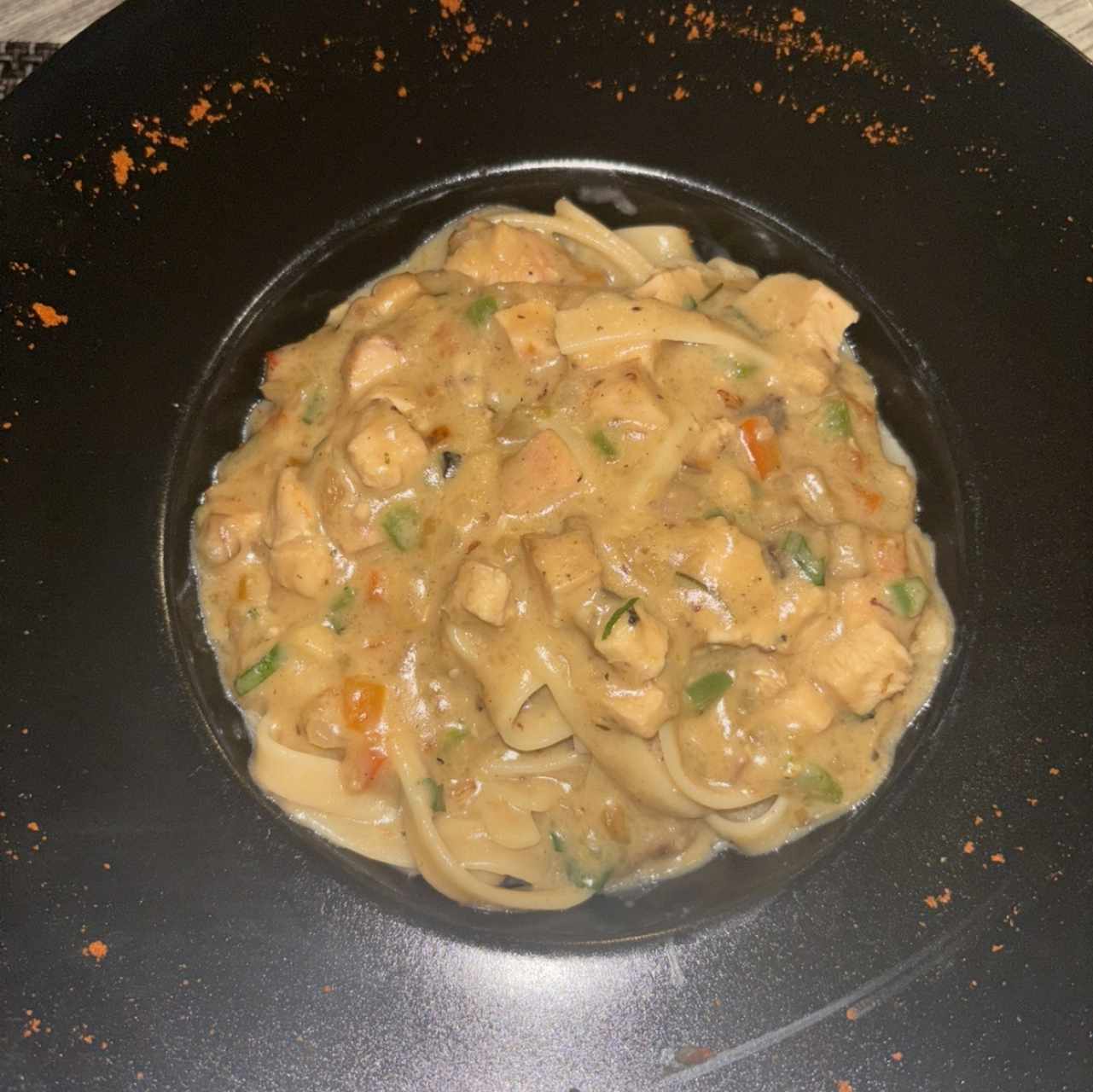 Estofado de pollo alla Cacciatora