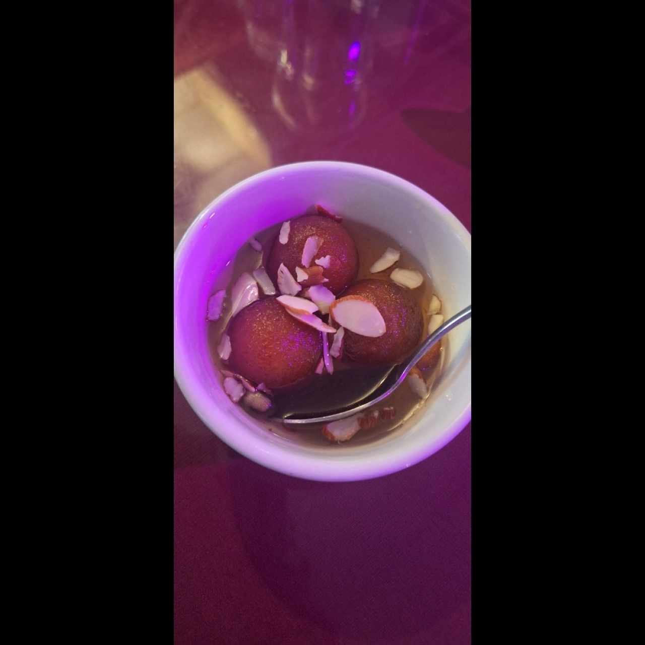Postres - Gulab Jamun