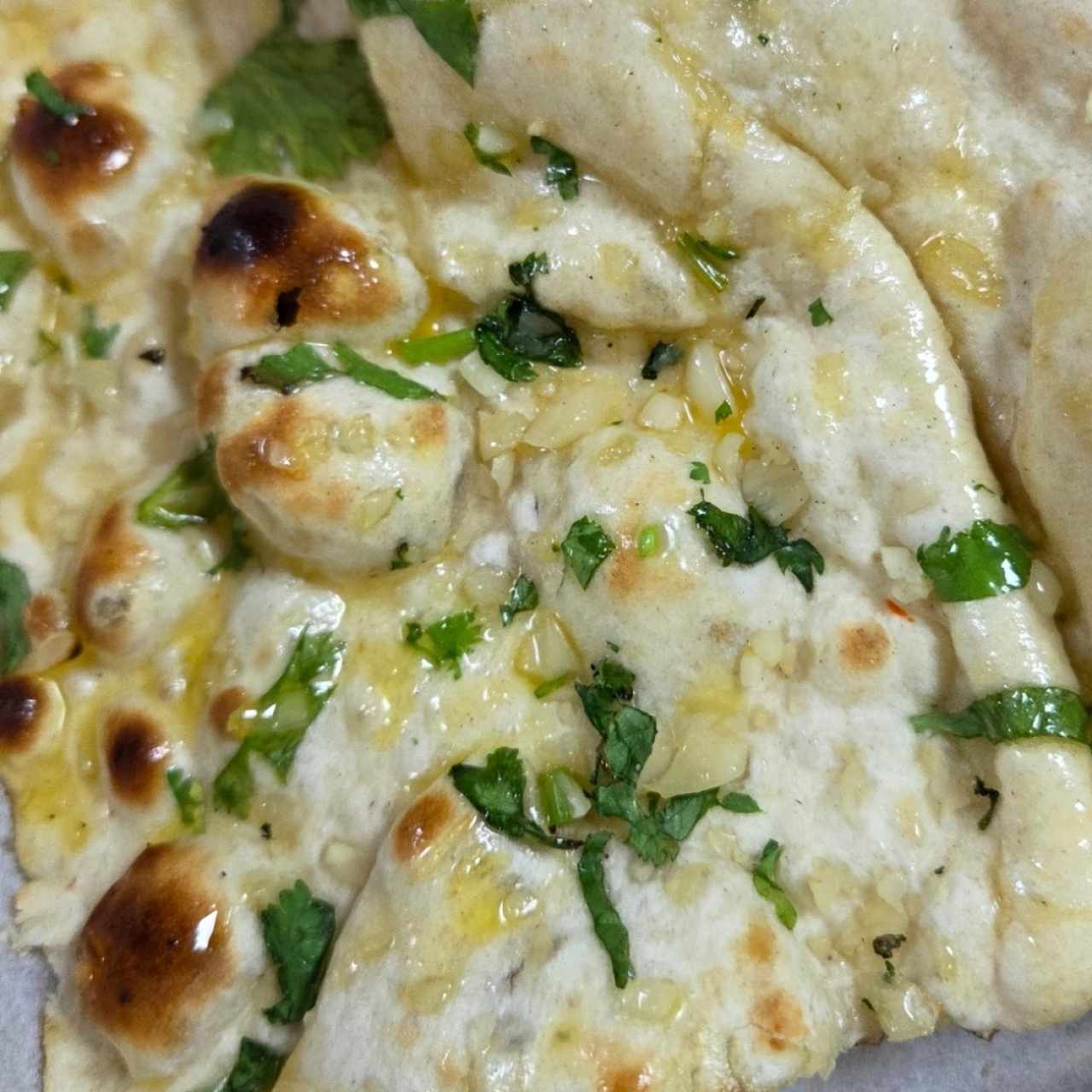Pan - Garlic Naan