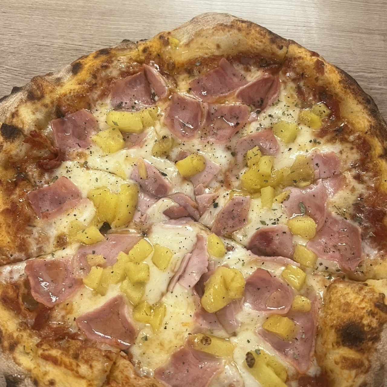 Pizzas Clásicas - Hawaiana
