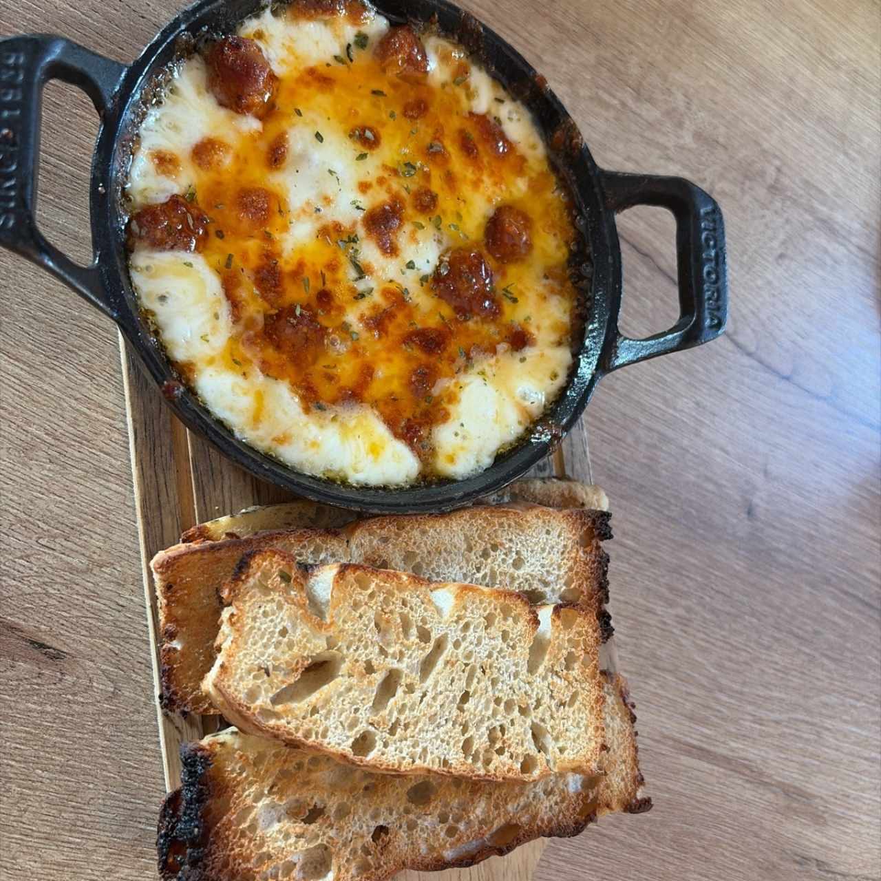 Cazuela de queso Fundido