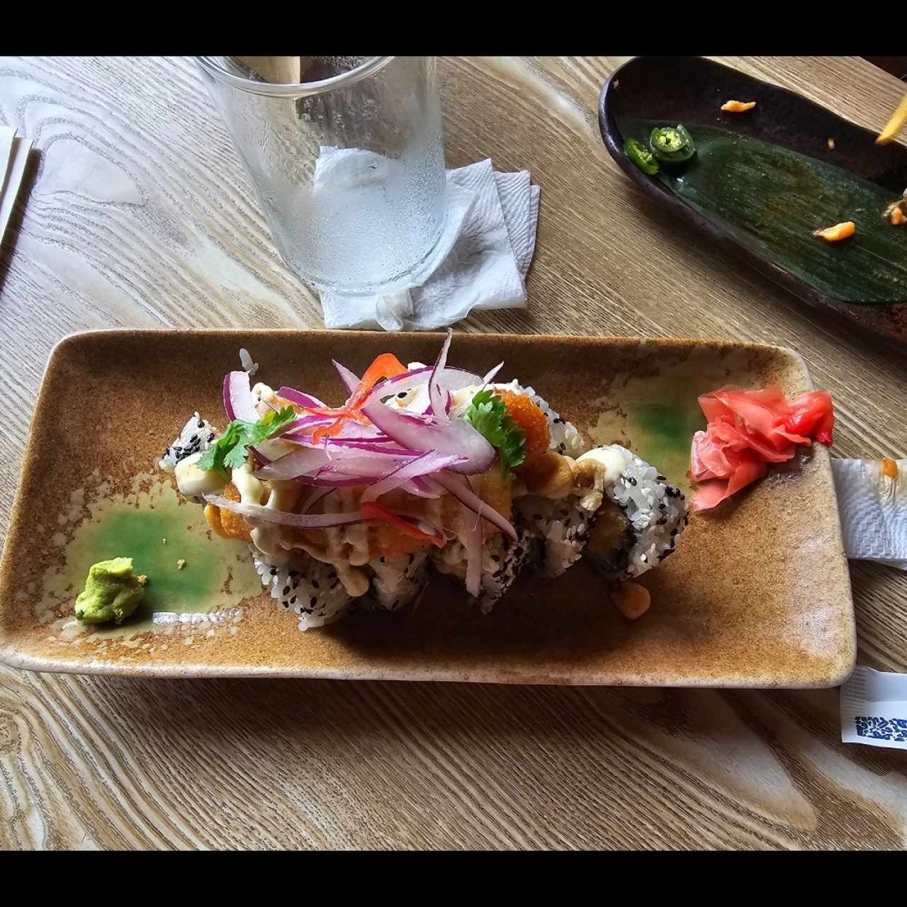 Sushi acebichado