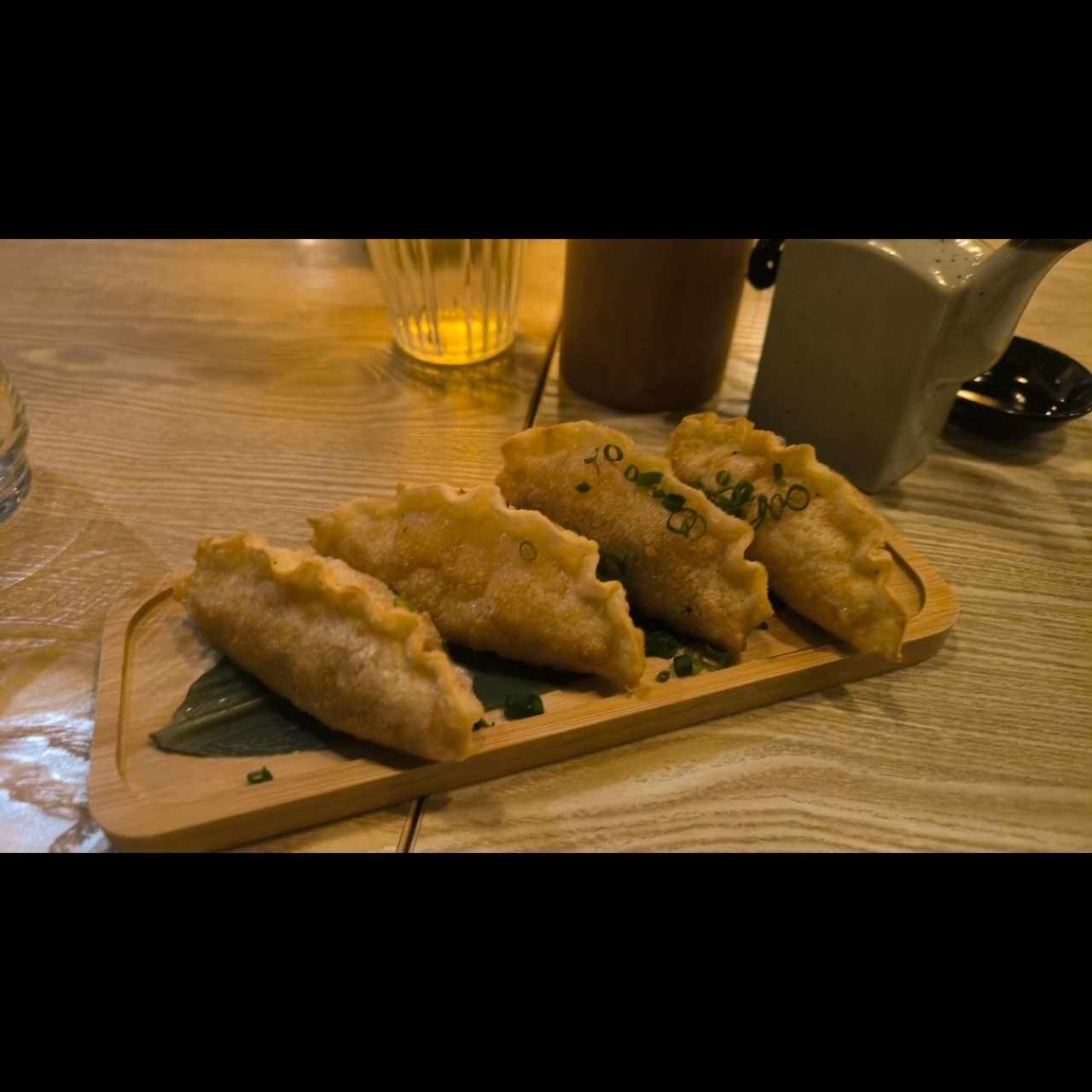 ENTRADAS - Dumpling Kimchi