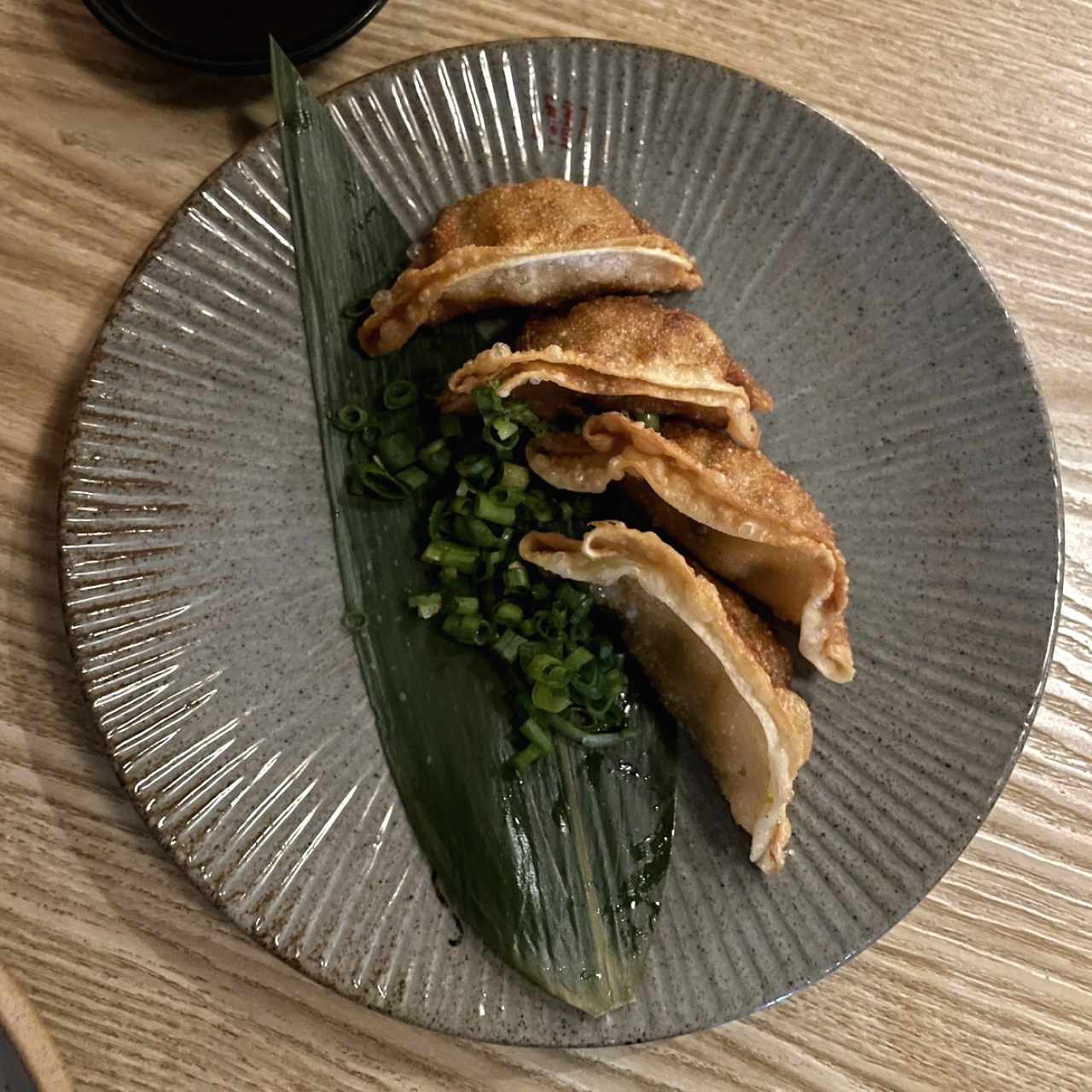 ENTRADAS - Dumpling Kimchi