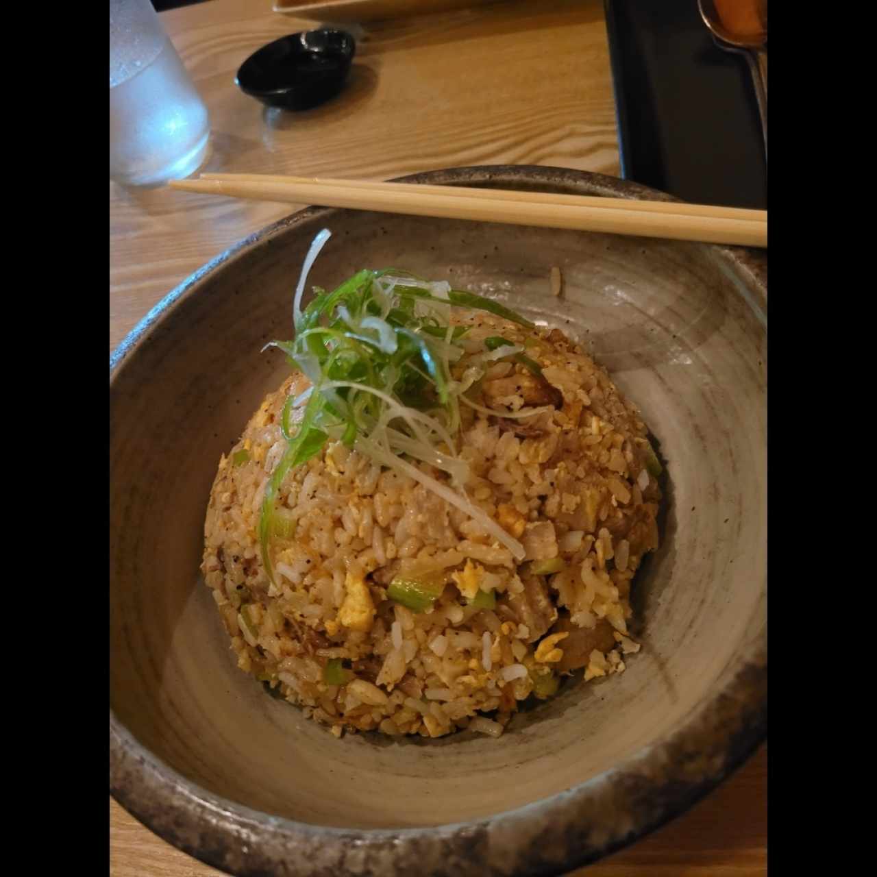 ESPECIALIDADES - Yakimeshi - pollo y puerco