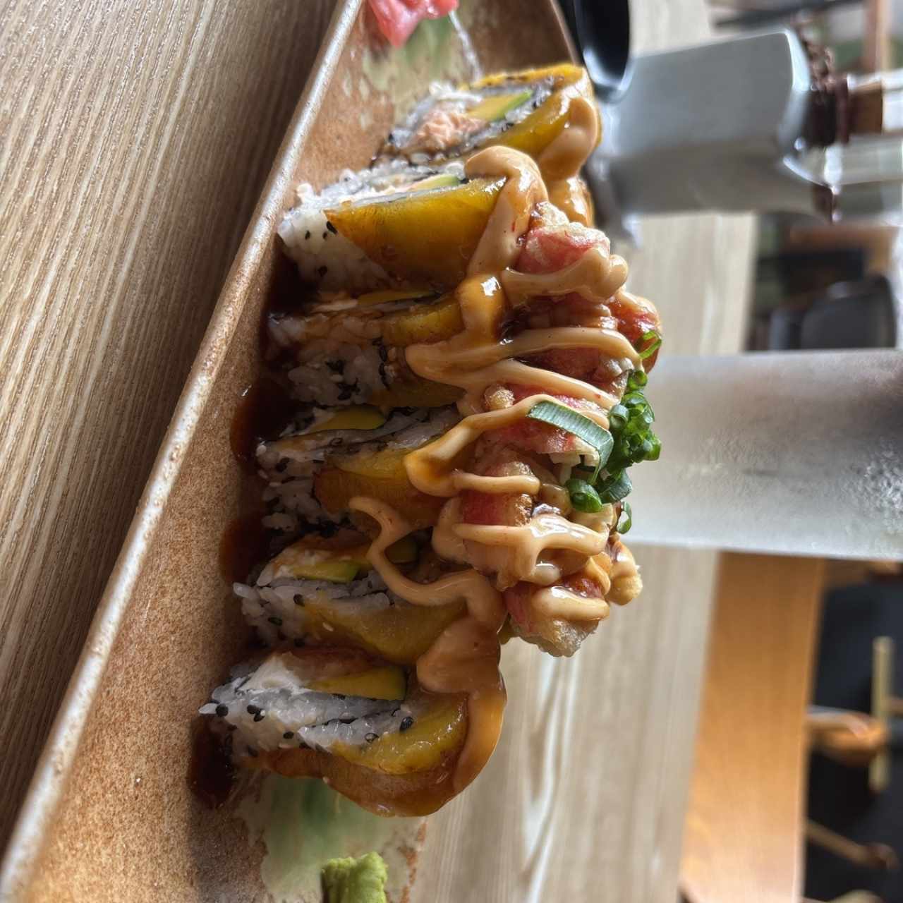 SUSHI - Filipino Roll