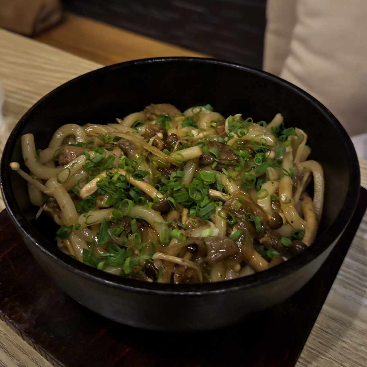 ESPECIALIDADES - Yakiudon