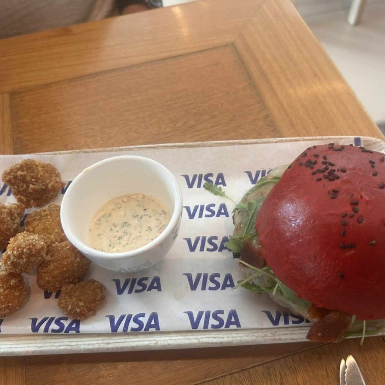 Burger week -Red Velvet