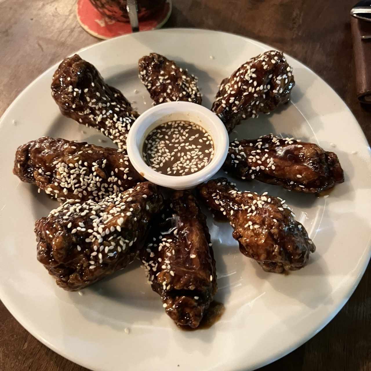 Alitas de Pollo con Salsa de Ron y Raspdura