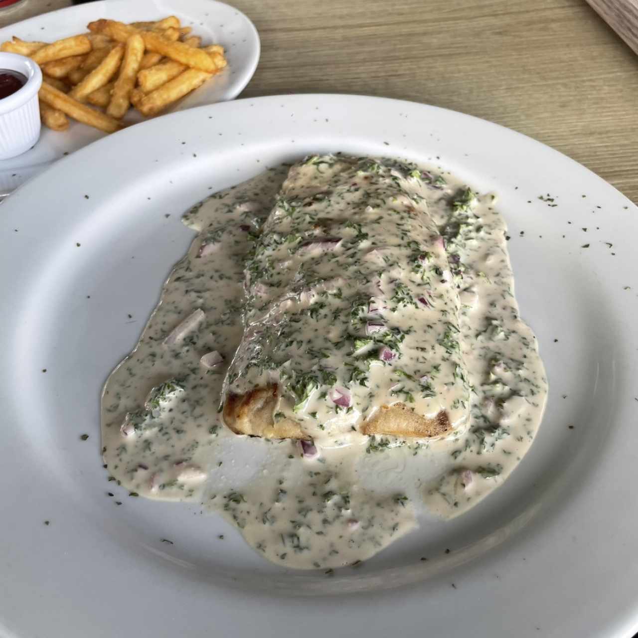 Pollo a la Reina