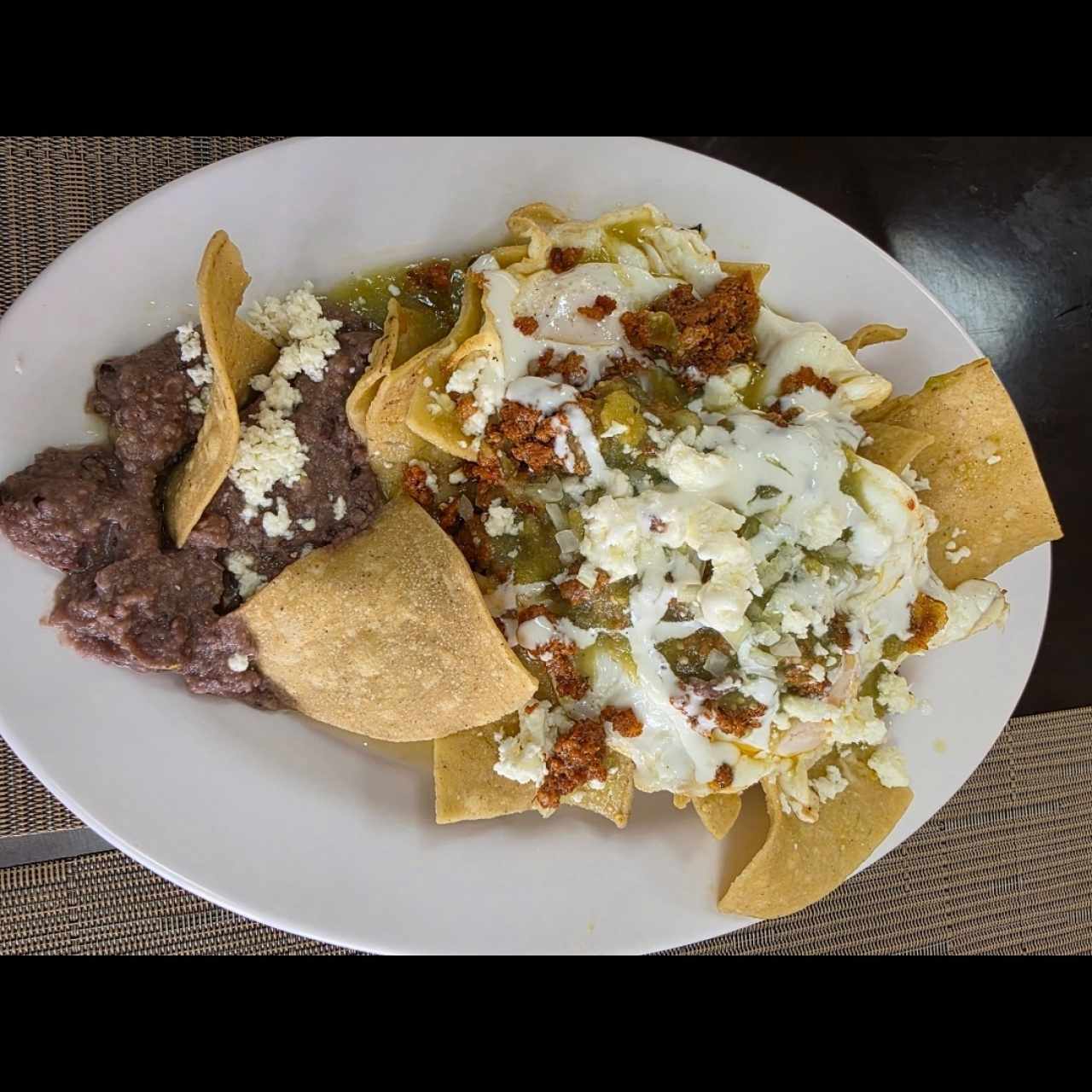 Chilaquiles - Chilaquiles en Chorizo