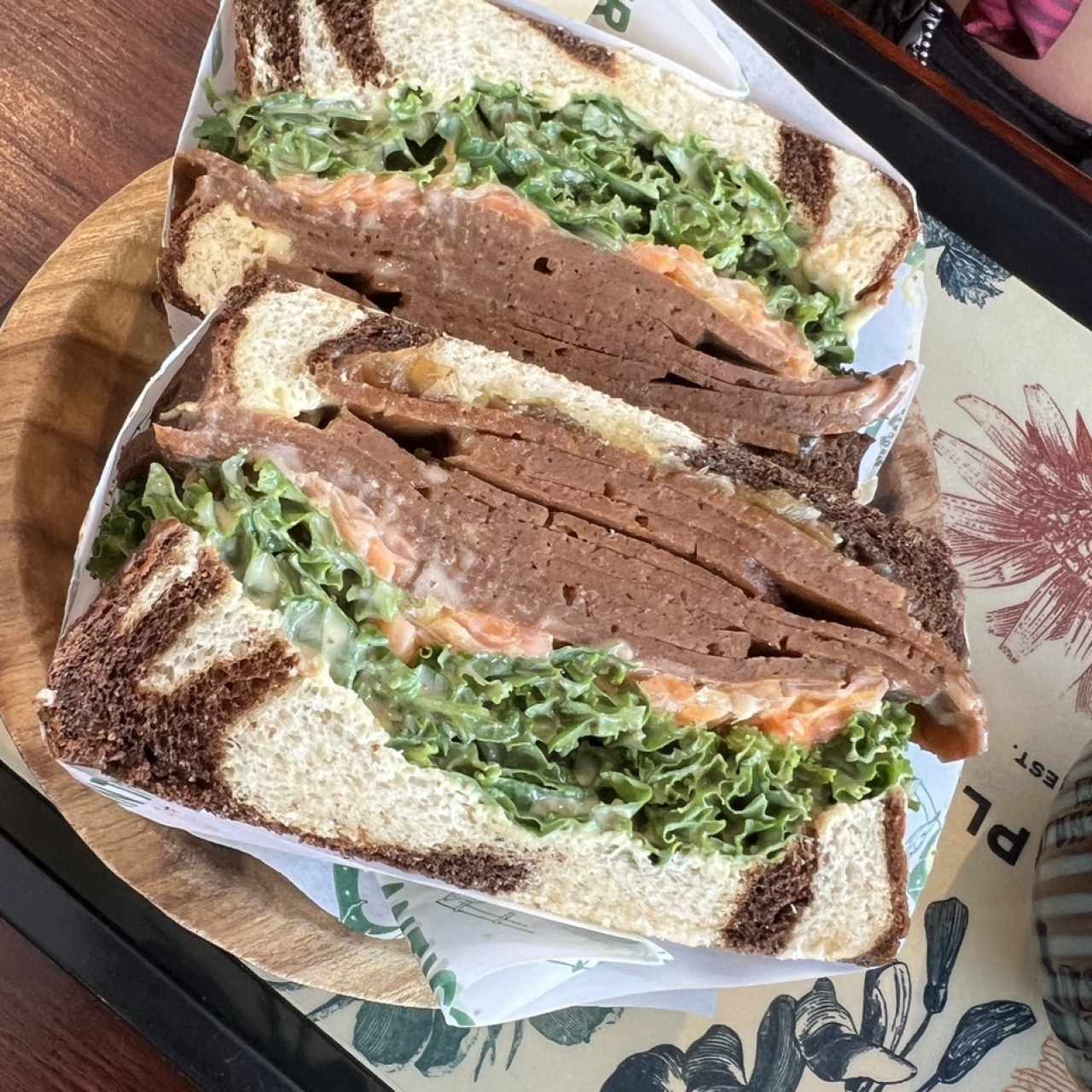 Platos - Best Vibes Reuben