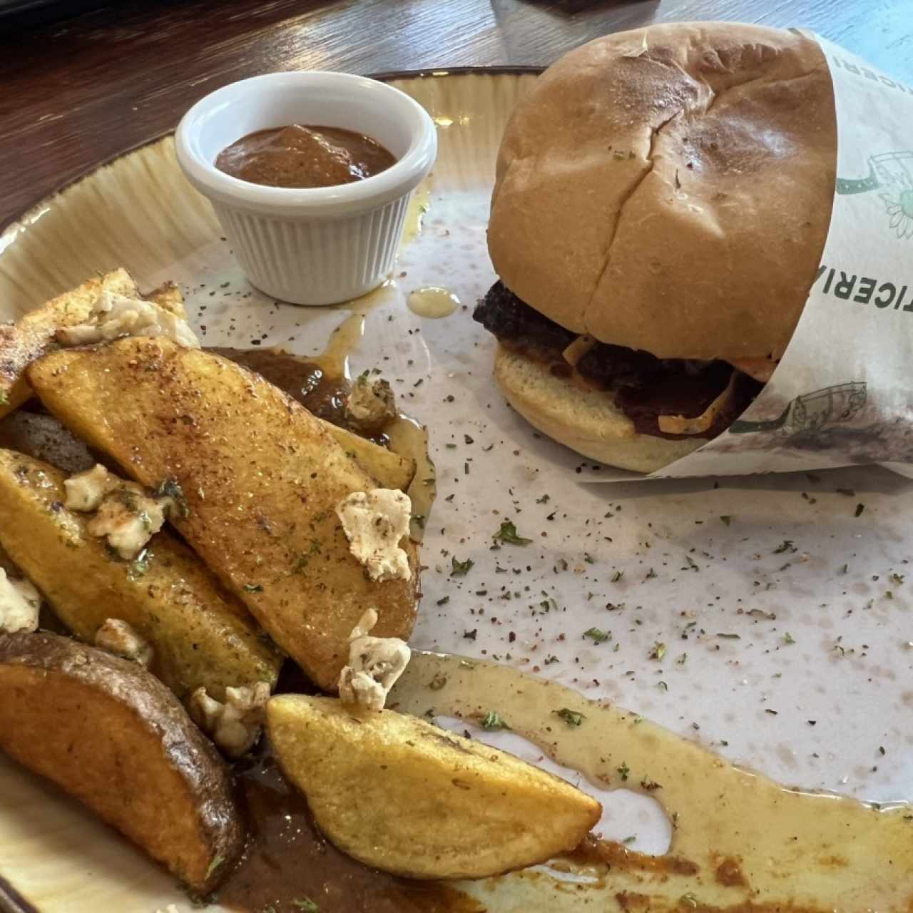 Platos - Cheeze Burger